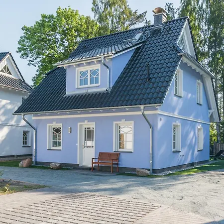 Bornhaus Fuer 7 Personen Born